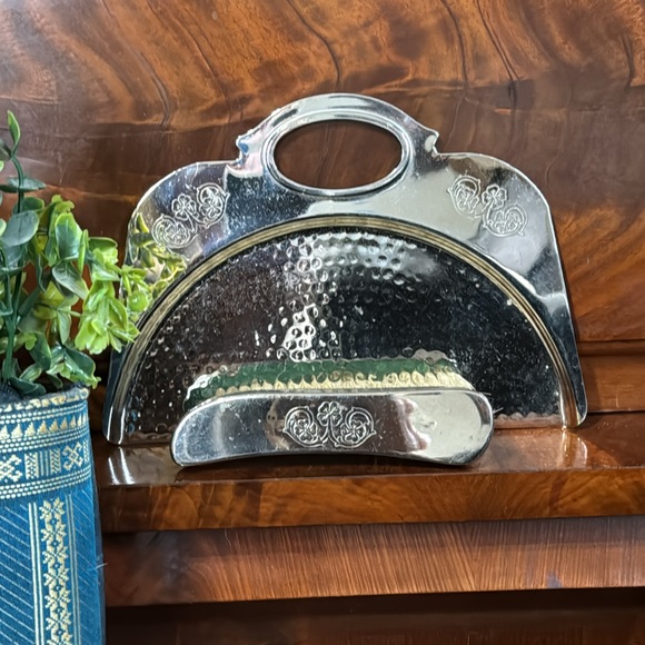 Vintage Faberware Crumb plate and brush - Picture 2 of 5